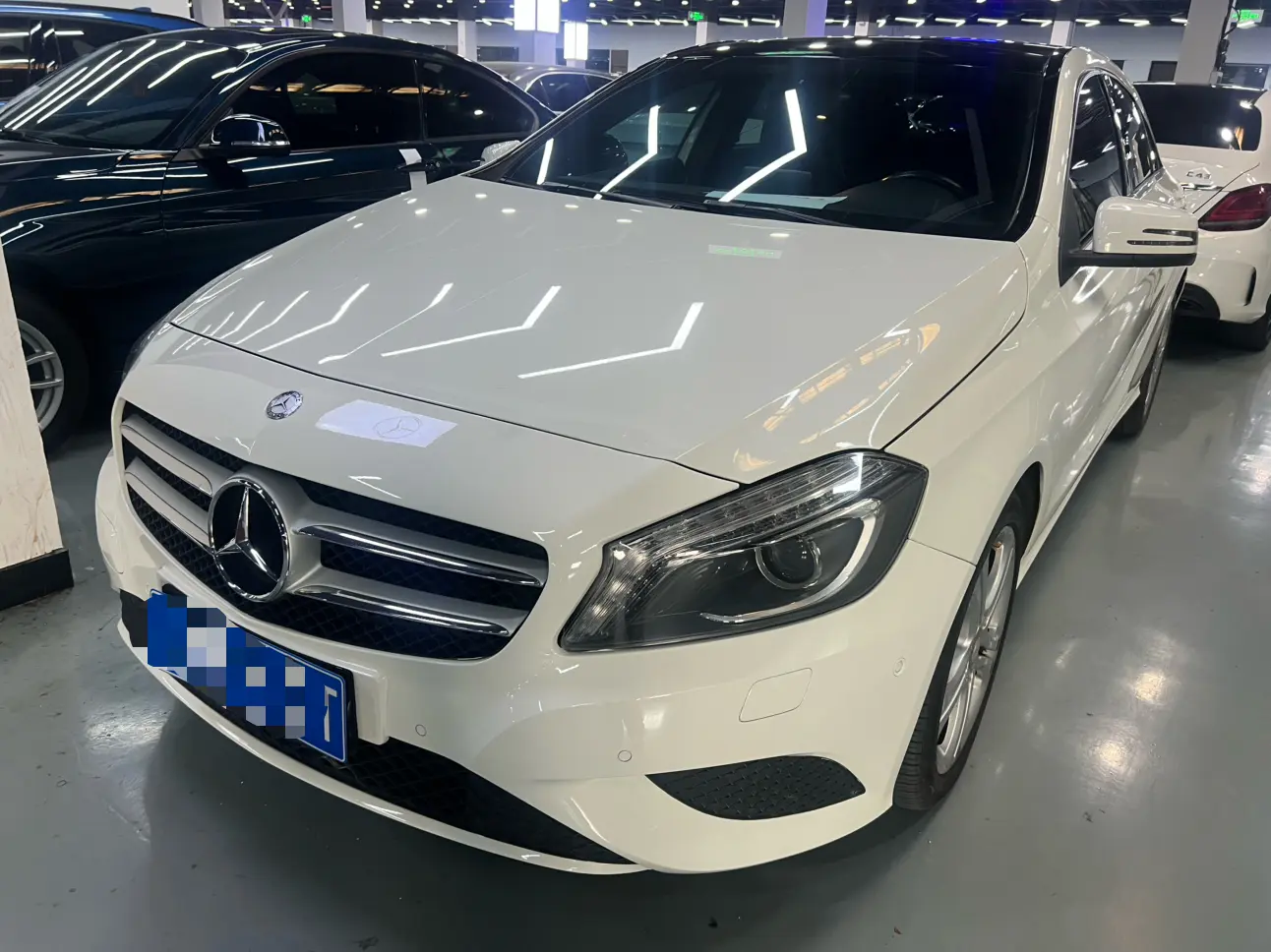 Mercedes-Benz A-Class  из Китая