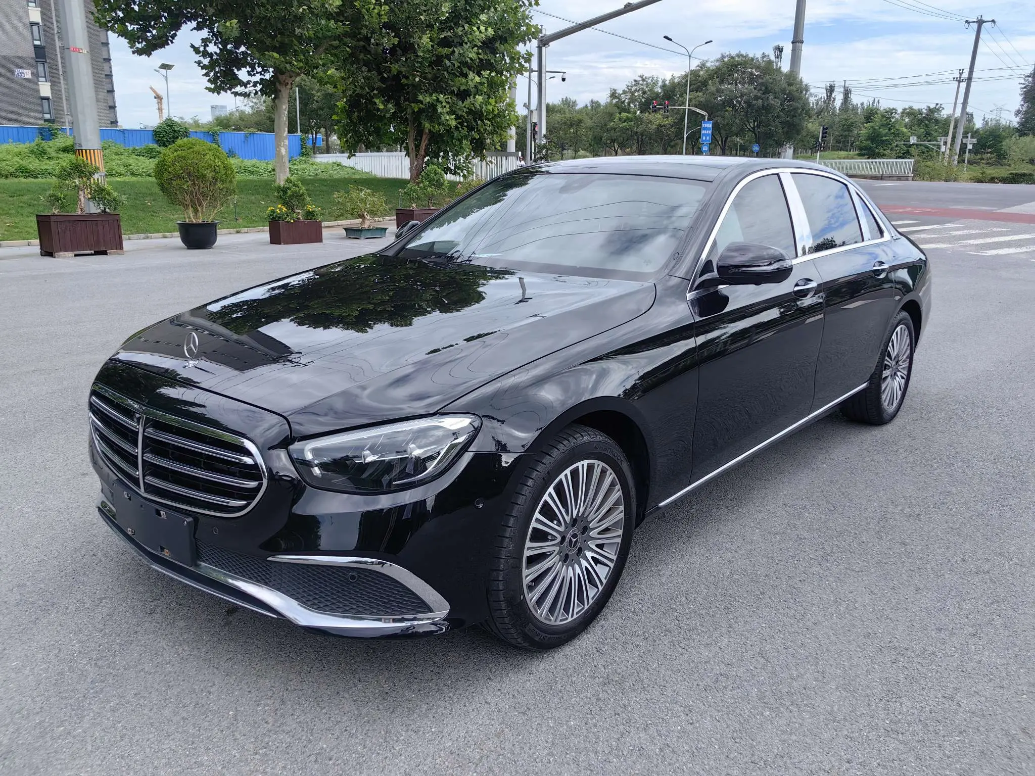 Mercedes-Benz E-Class  из Китая