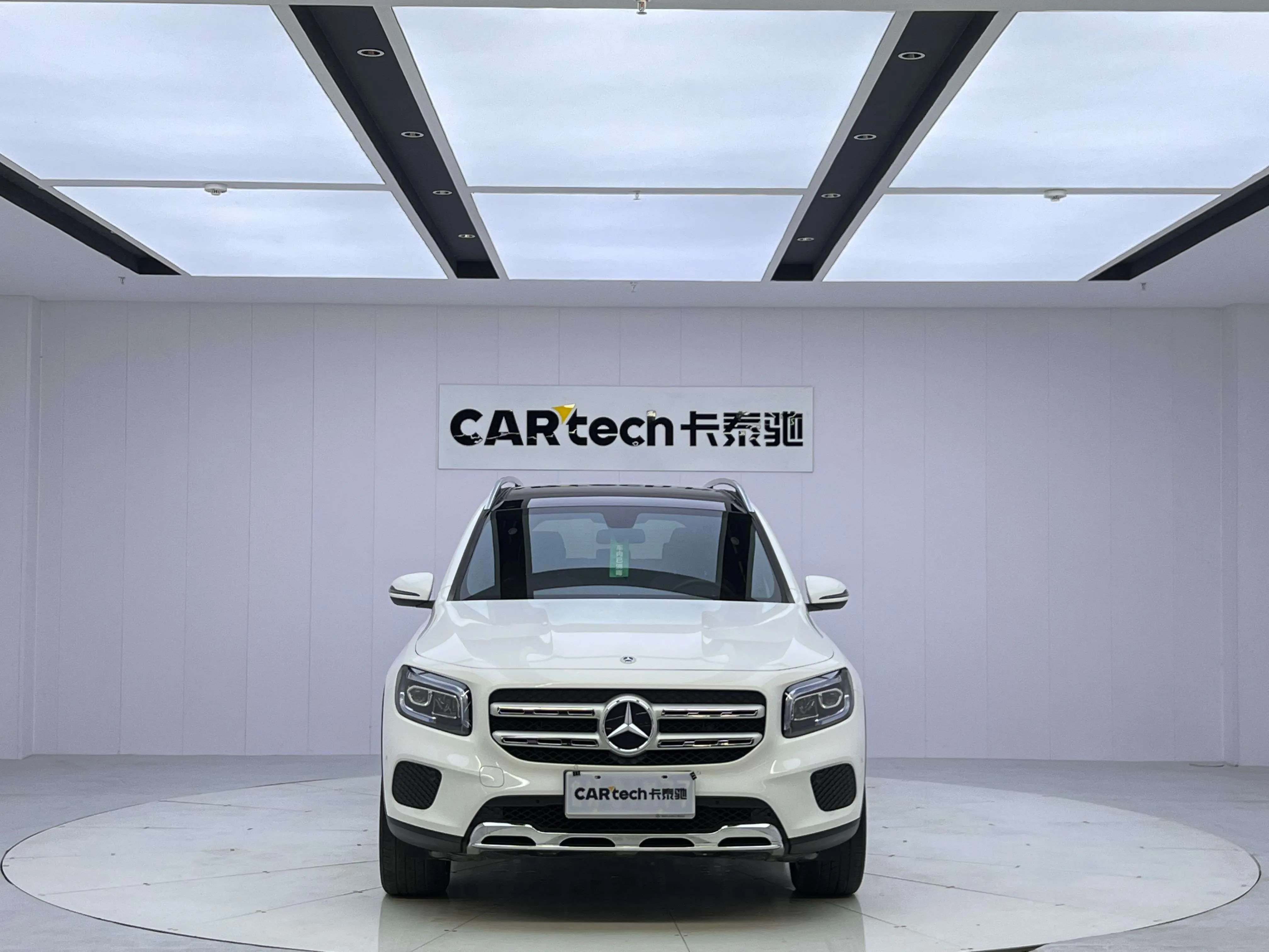 Mercedes-Benz GLB  из Китая