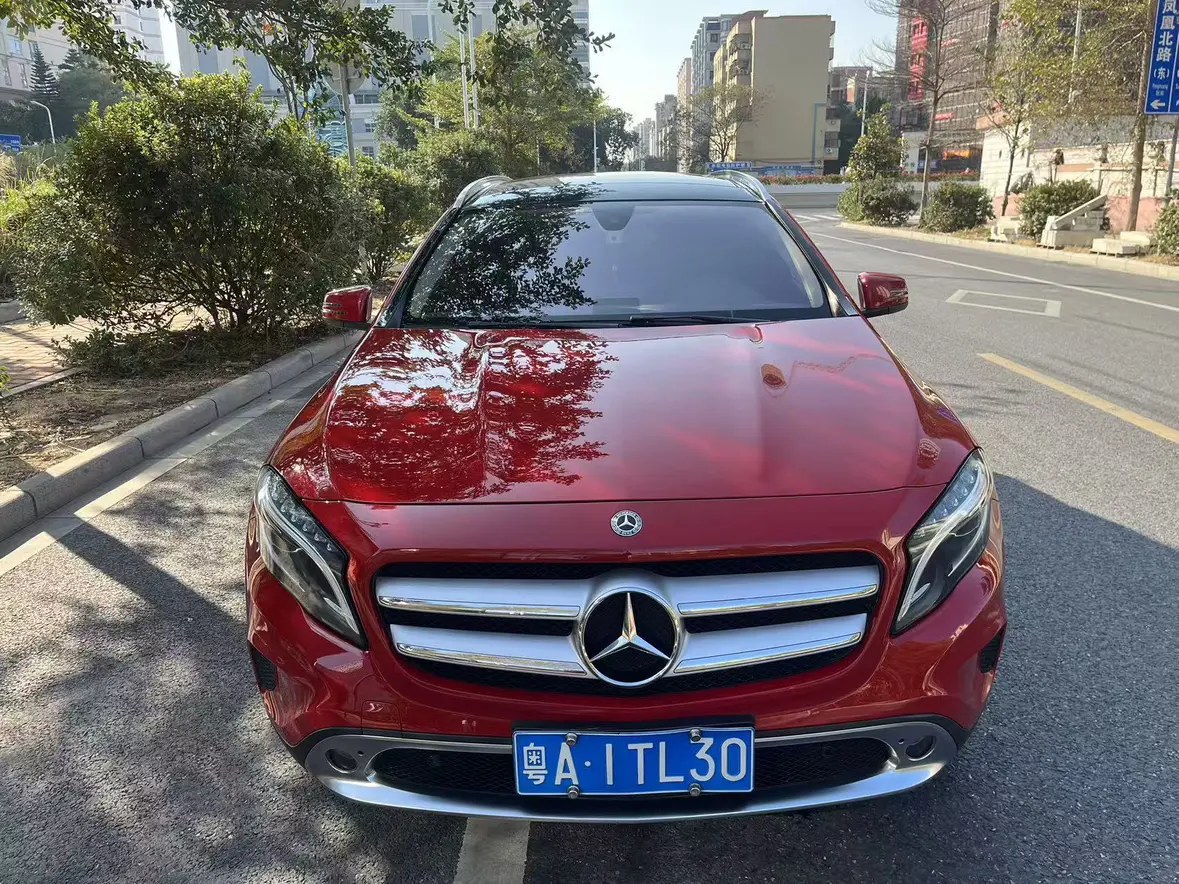 Mercedes-Benz GLA  из Китая