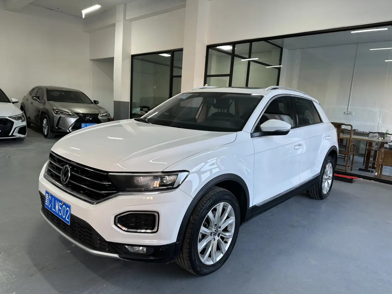 Volkswagen T-Roc  из Китая