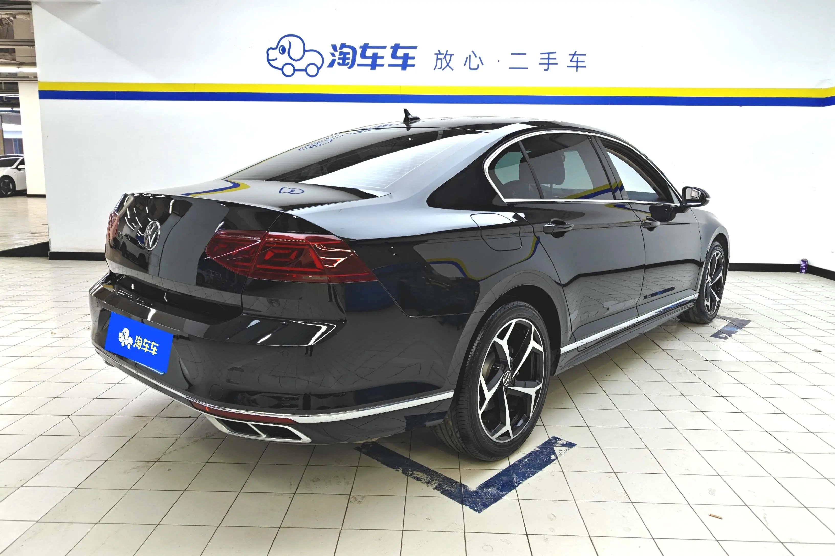 Volkswagen Magotan  из Китая