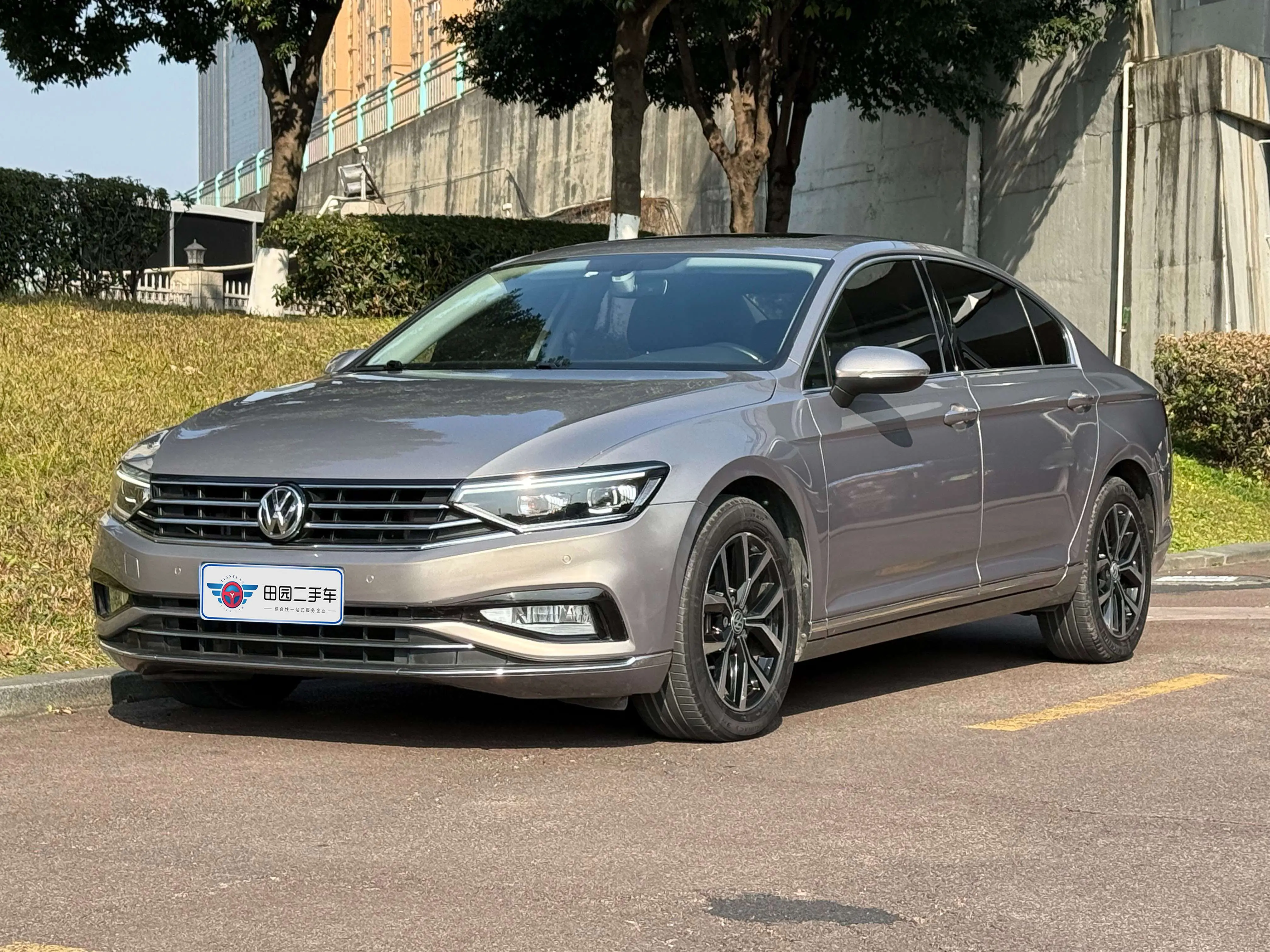 Volkswagen Magotan  из Китая