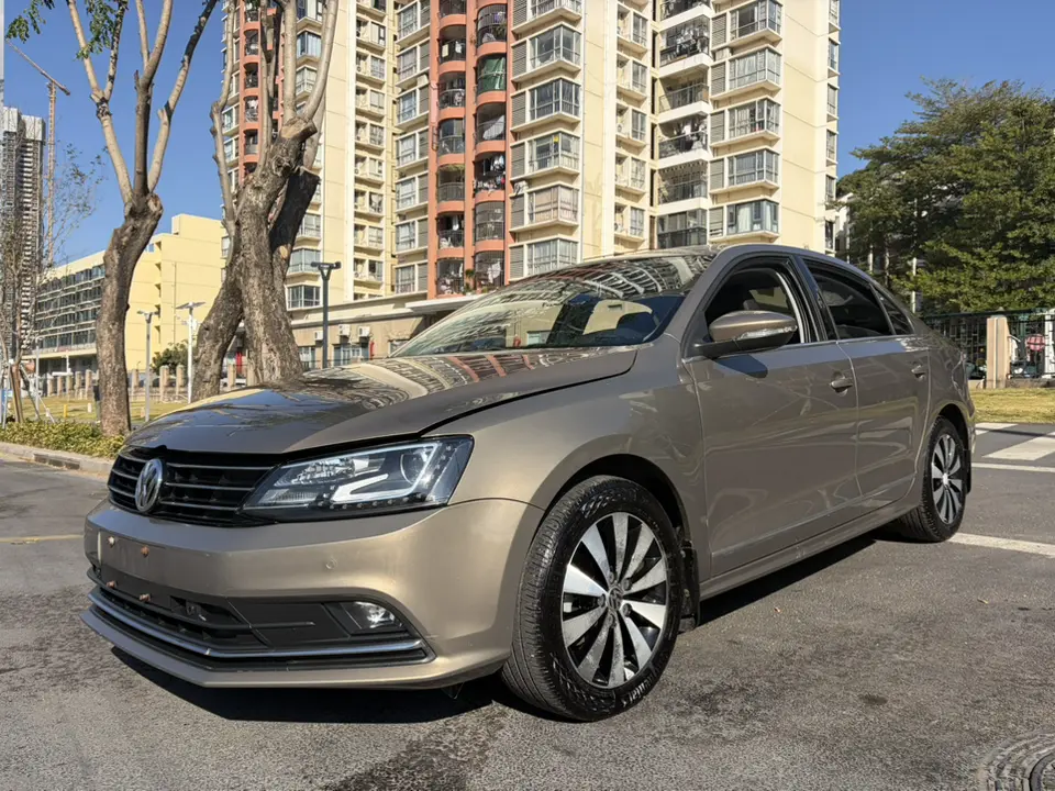 Volkswagen Sagitar  из Китая