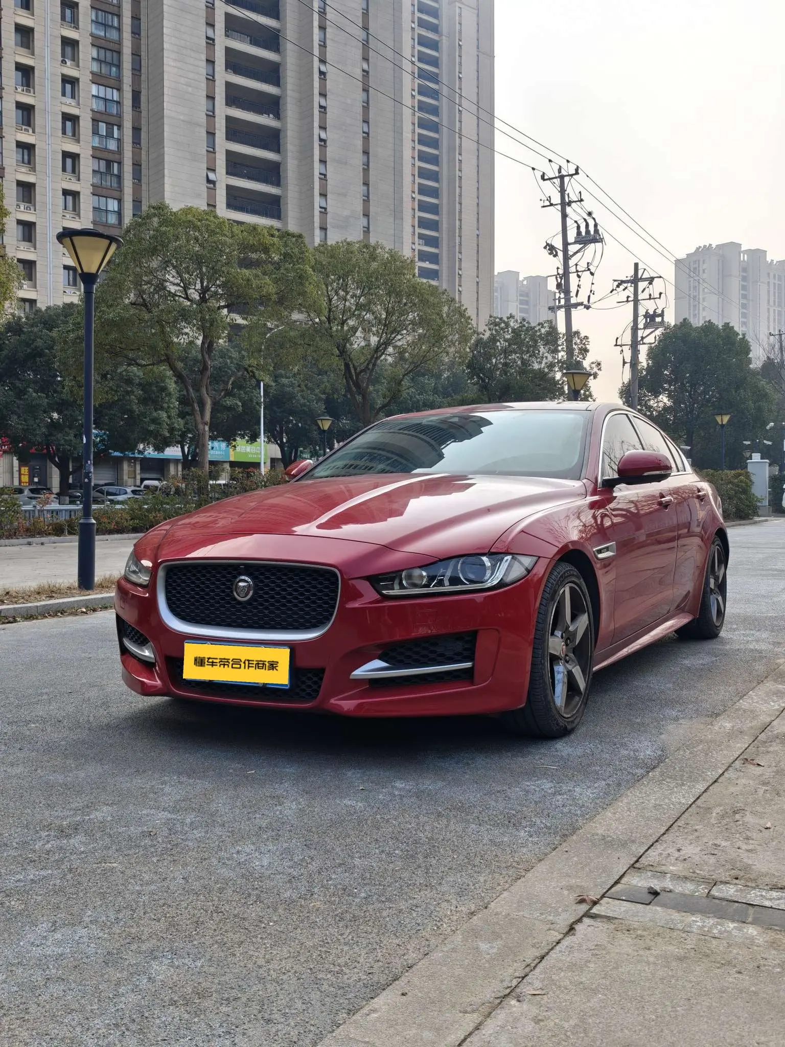 Jaguar XE  из Китая