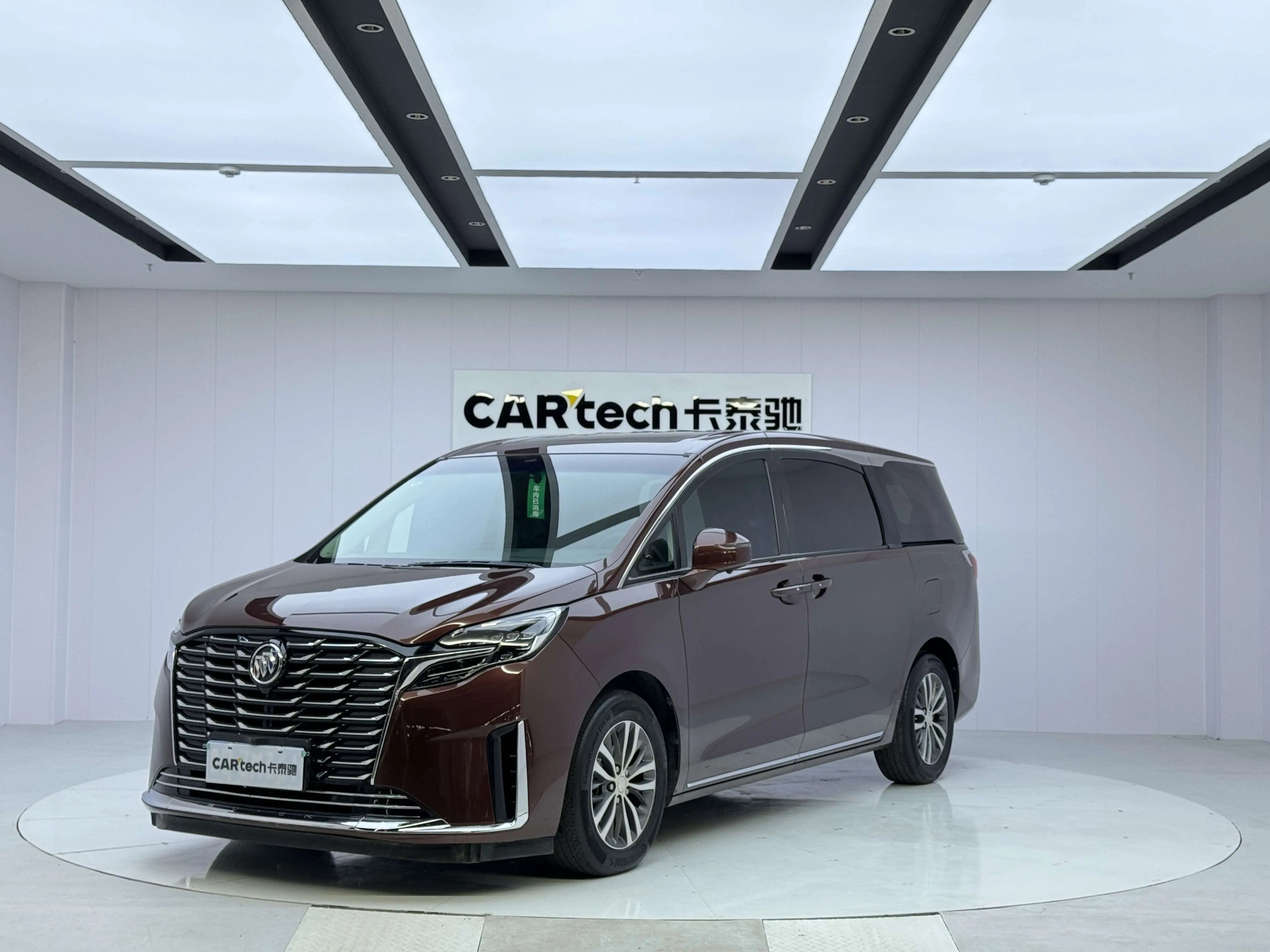 Buick GL8  из Китая