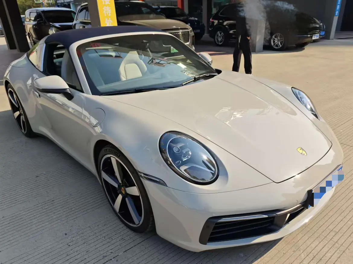 Porsche 911  из Китая