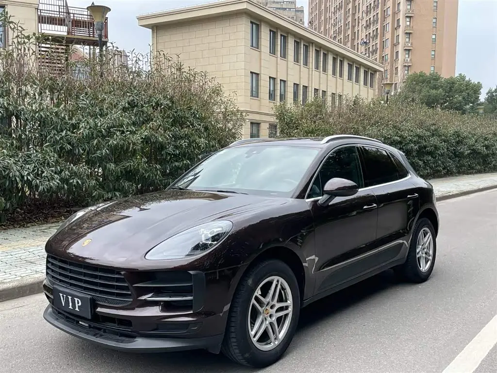 Porsche Macan  из Китая