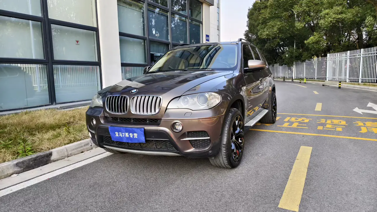 BMW X5  из Китая