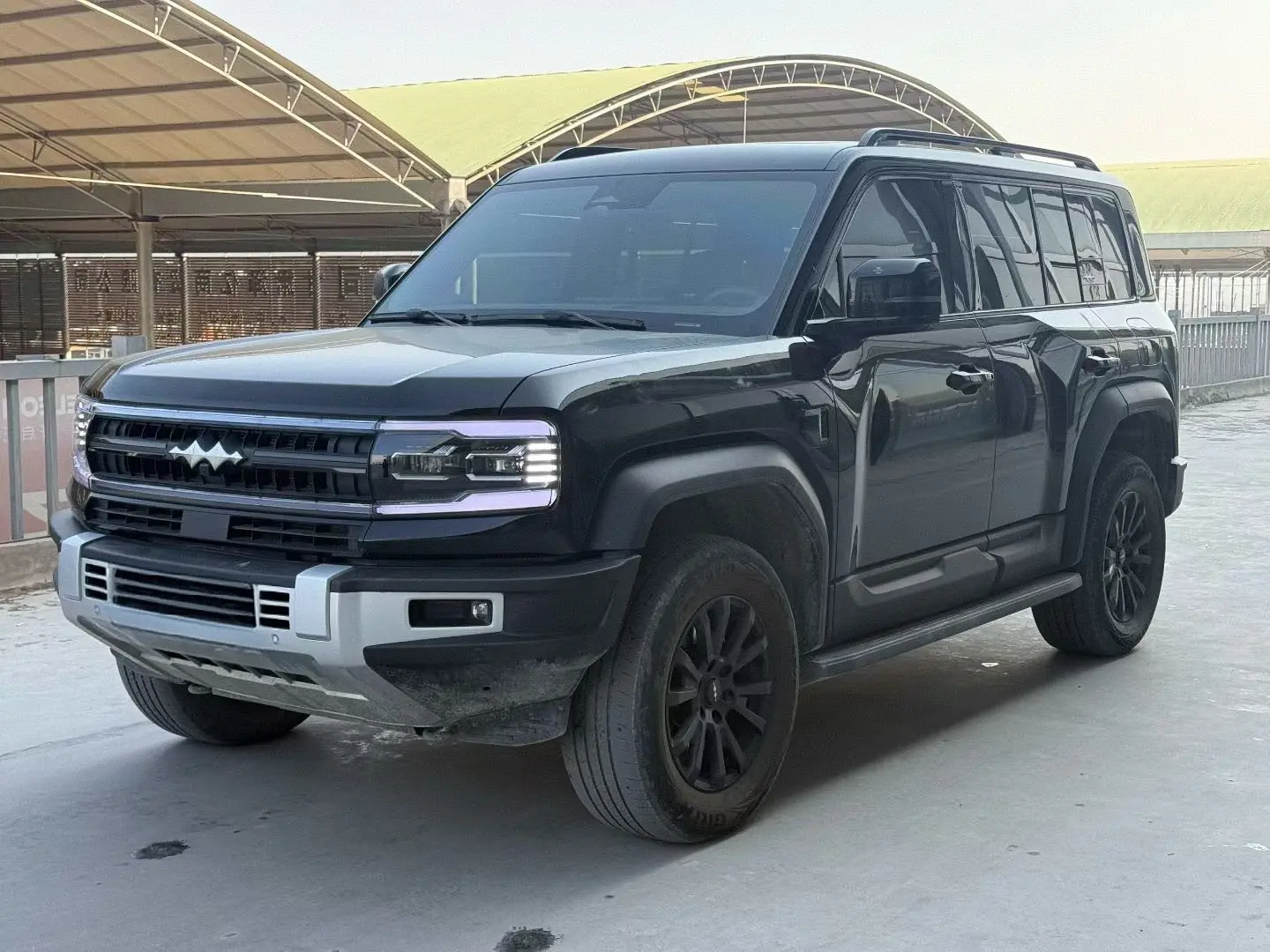 BYD Leopard Leopard 5  из Китая