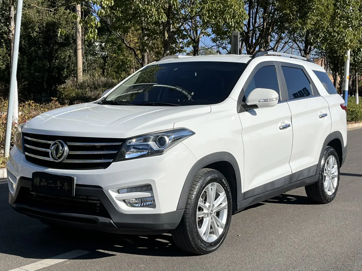 Dongfeng Scenery S560  из Китая