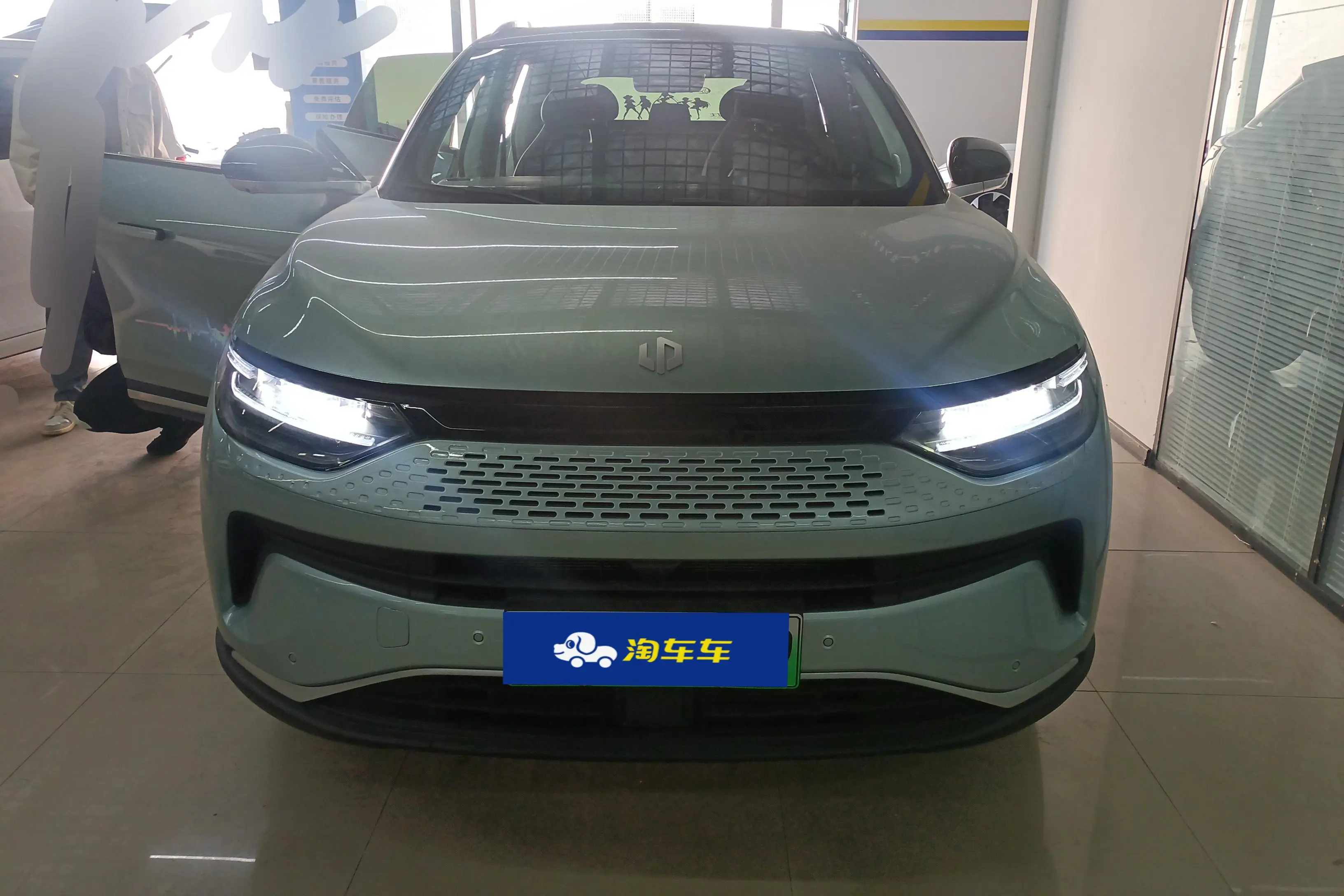 Leapmotor Zero running C11  из Китая