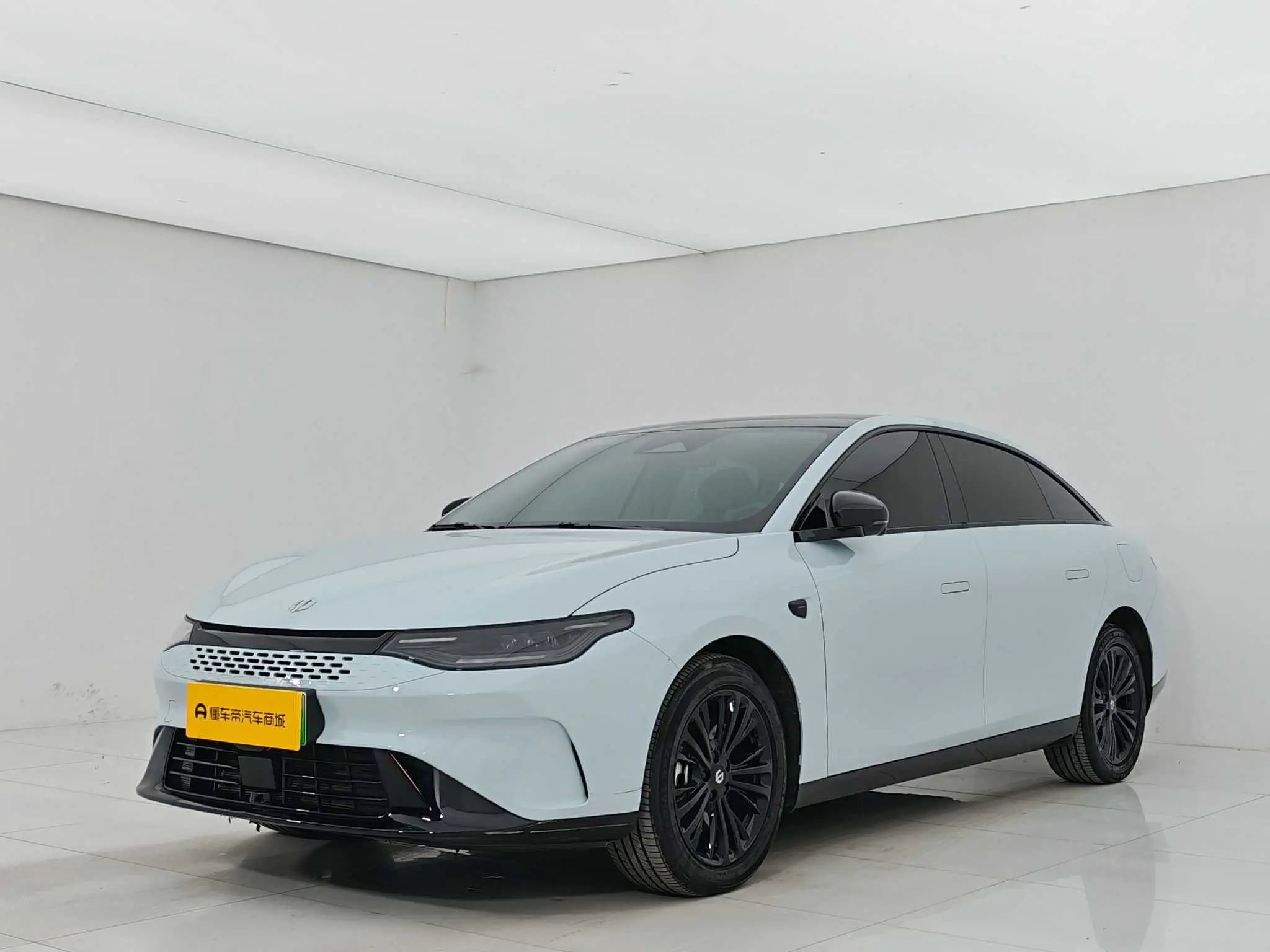 Leapmotor Zero running C01  из Китая