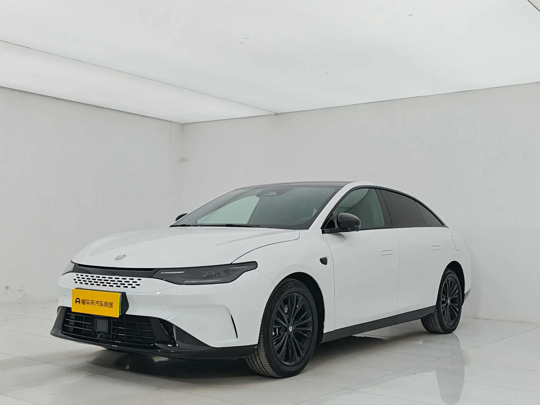 Leapmotor Zero running C01  из Китая