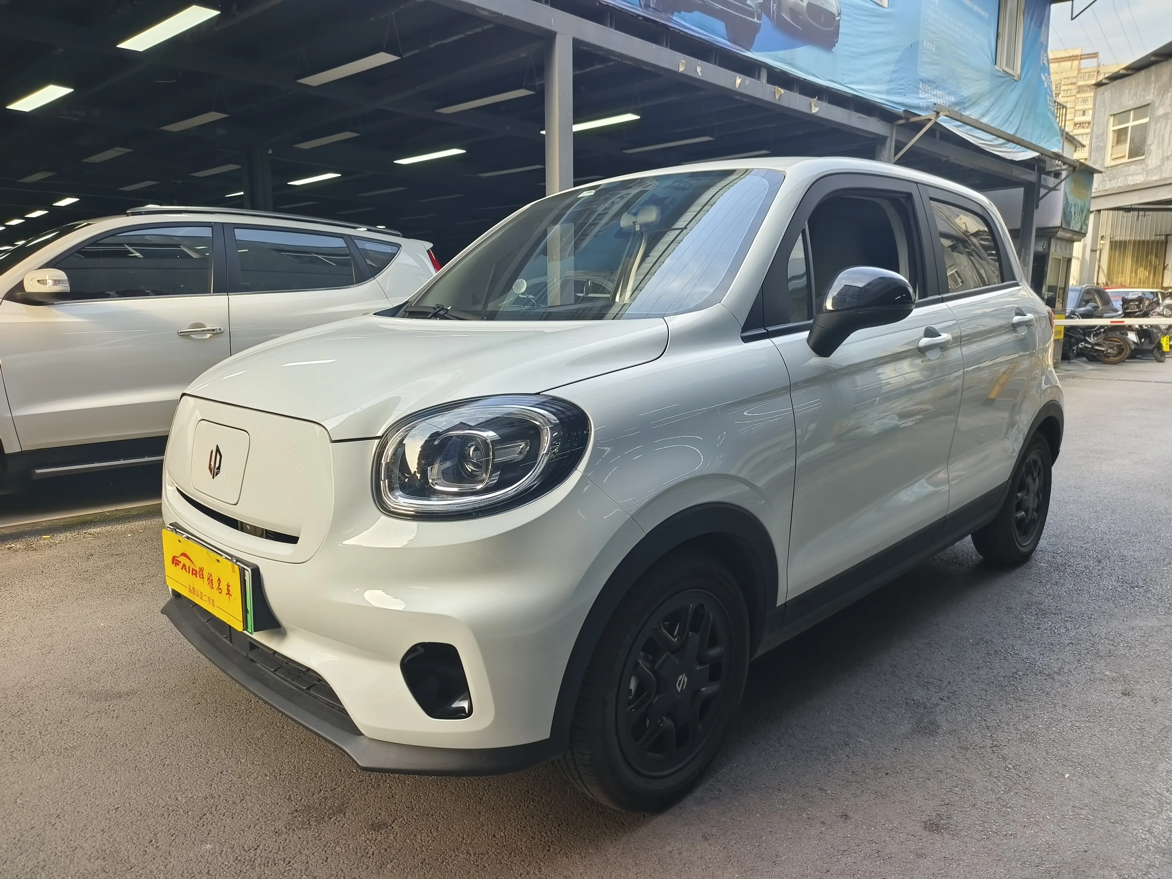 Leapmotor Zero running T03  из Китая