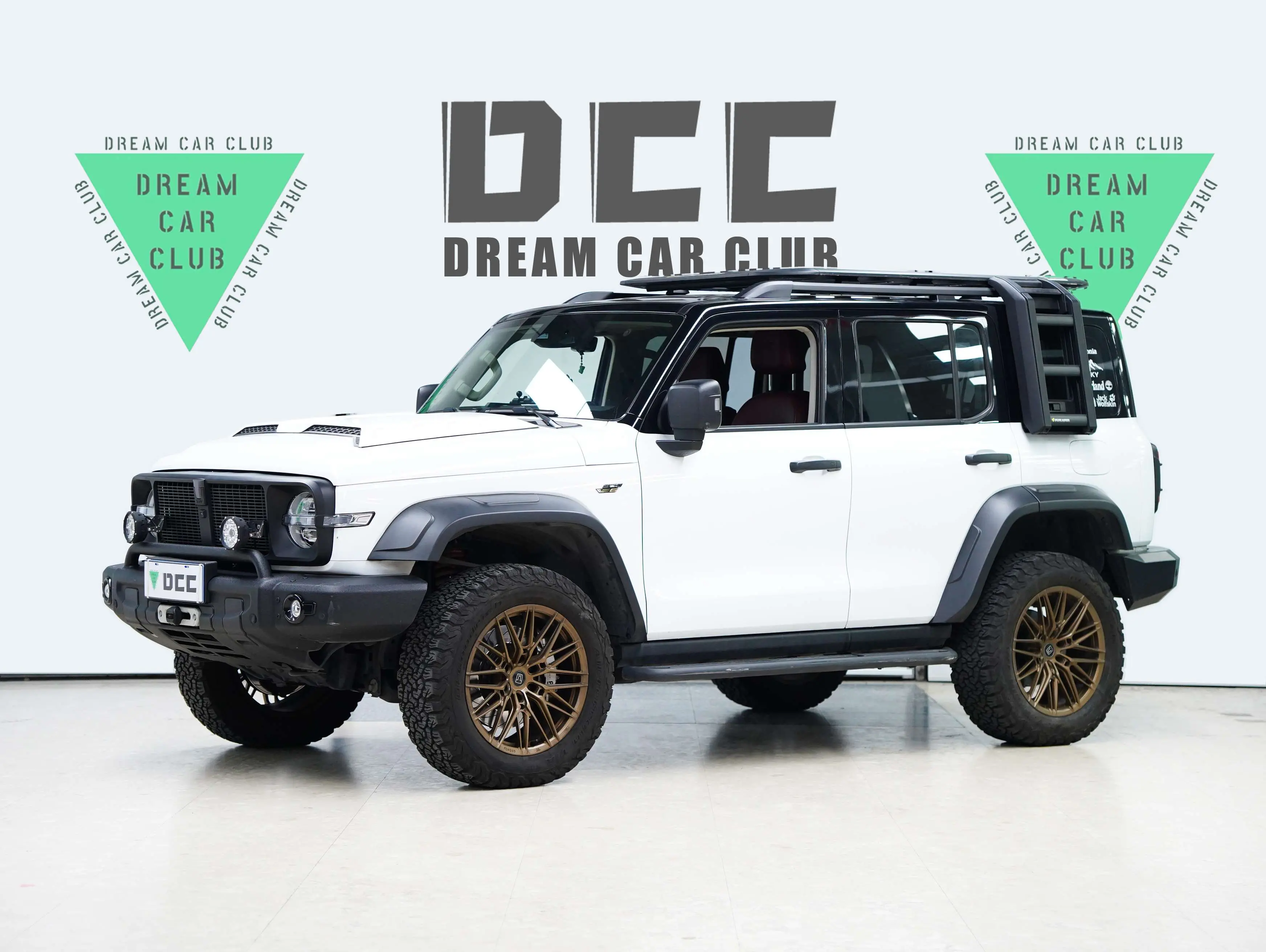 Tank 300  из Китая