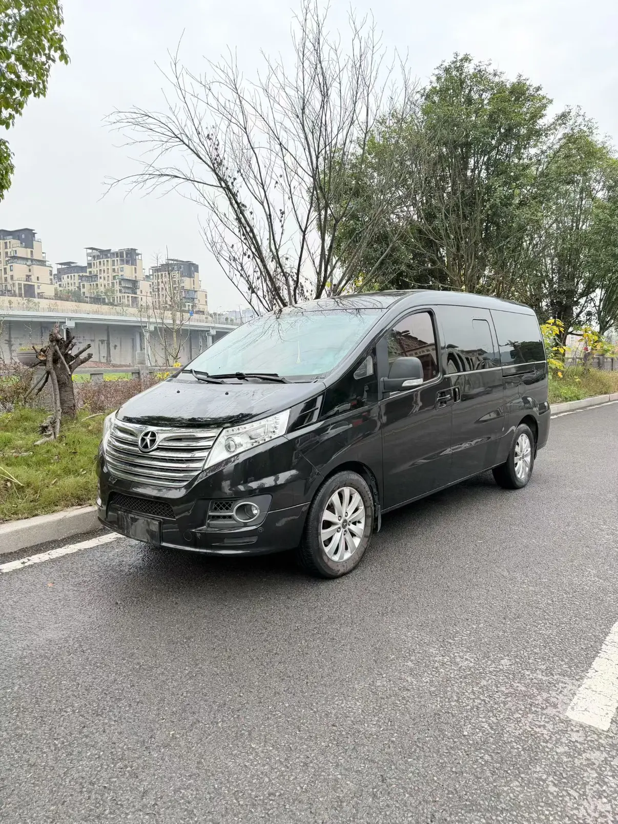 Jiangxi Ruifeng M5  из Китая