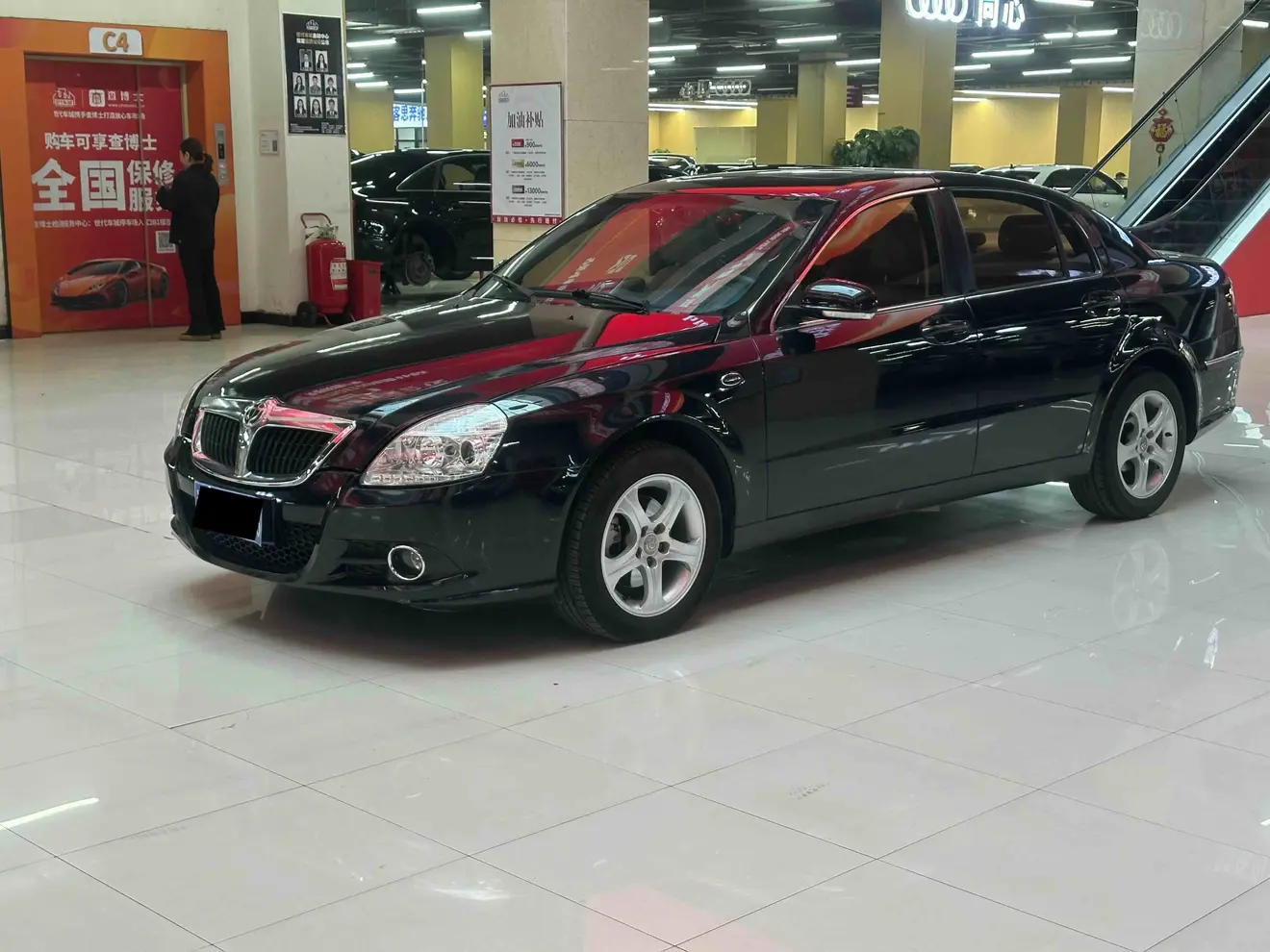 Brilliance Zhonghua Zunchi  из Китая