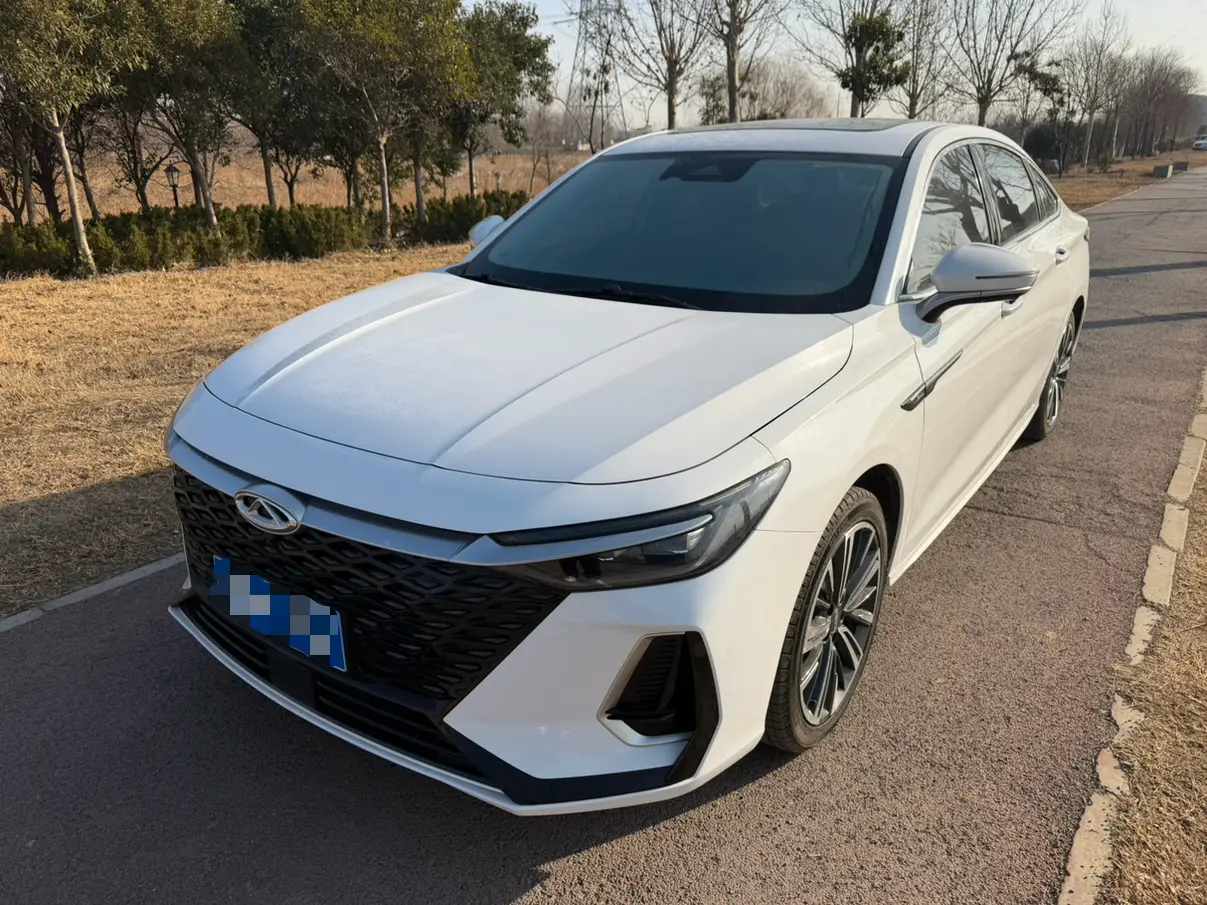 Chery Arrizo 8  из Китая