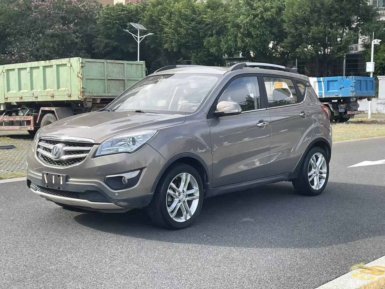 Changan CS35  из Китая