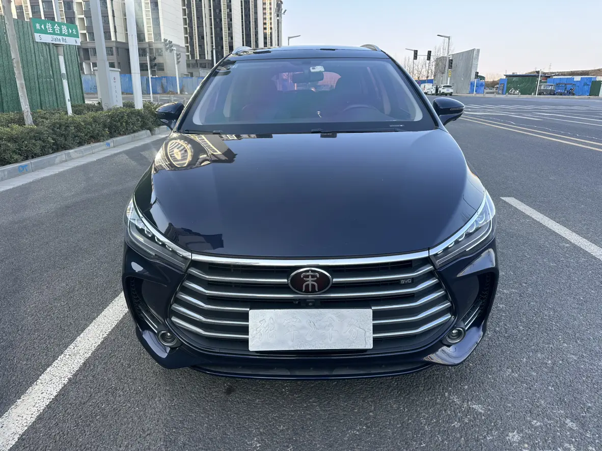 BYD Song MAX  из Китая