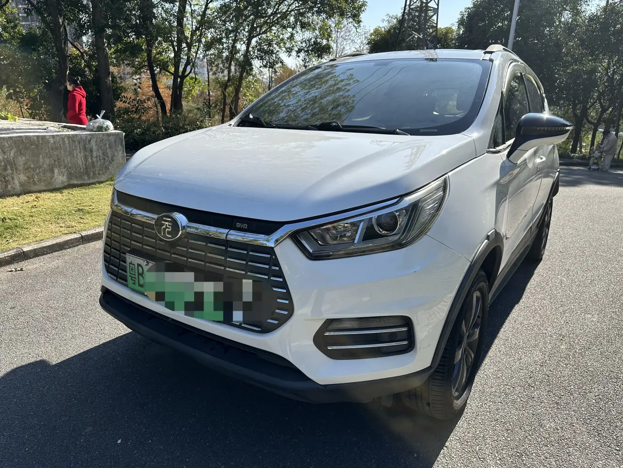 BYD Yuan EV  из Китая