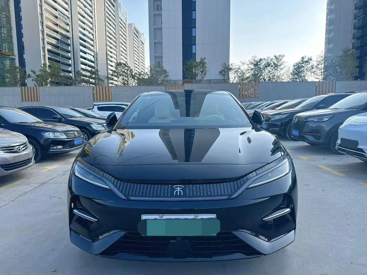 BYD Song L EV  из Китая