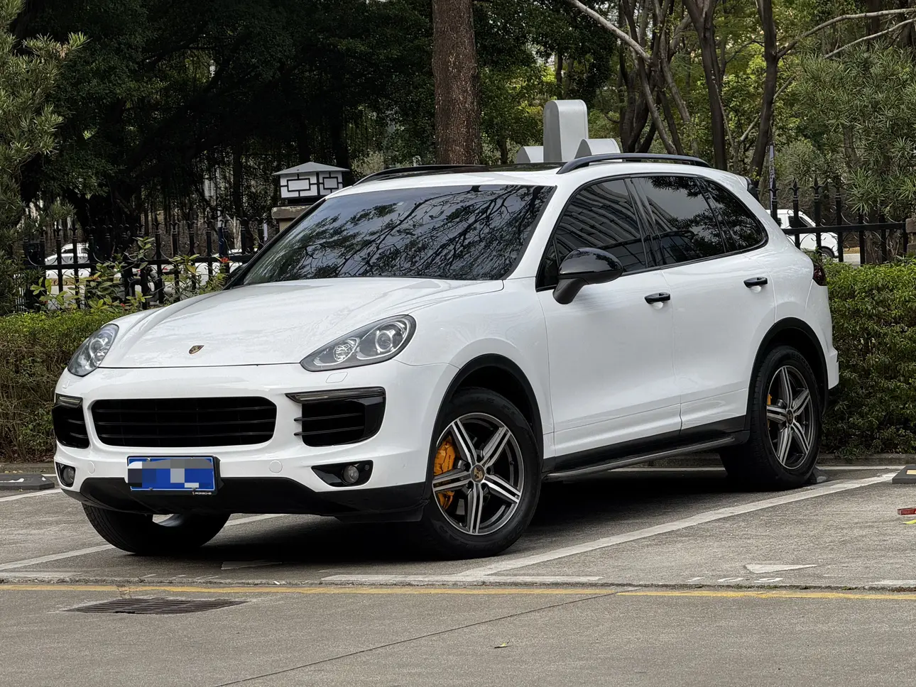 Porsche Cayenne  из Китая
