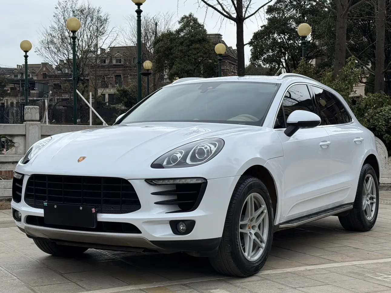 Porsche Macan  из Китая