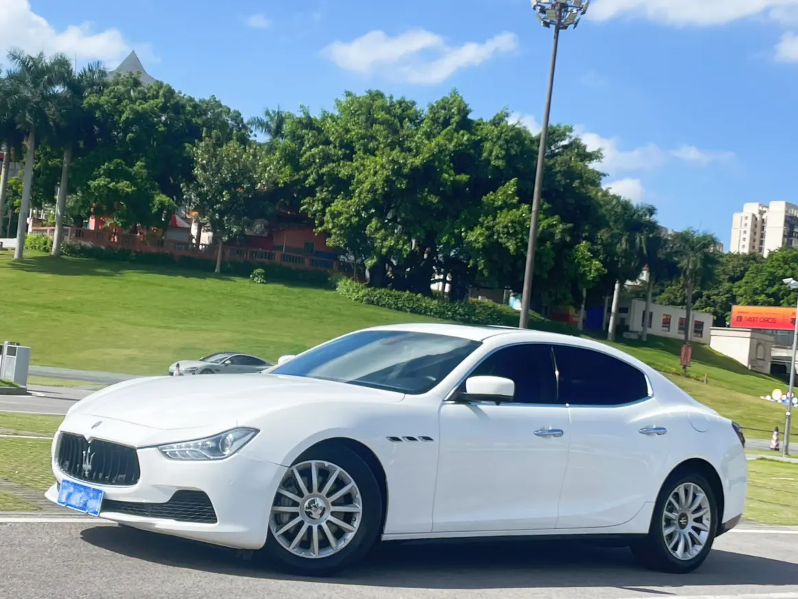Maserati Ghibli  из Китая