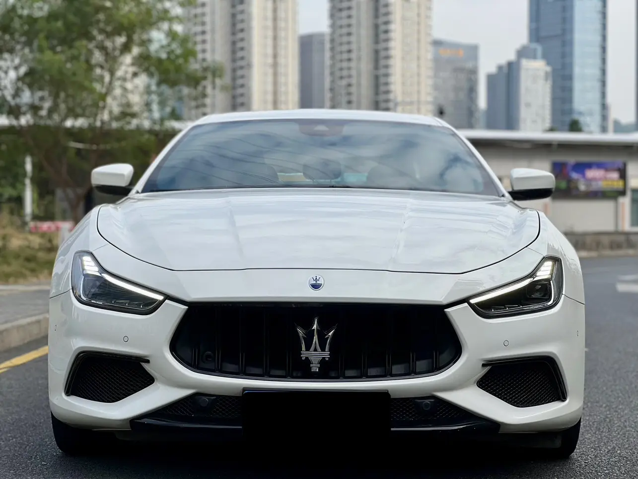 Maserati Ghibli  из Китая