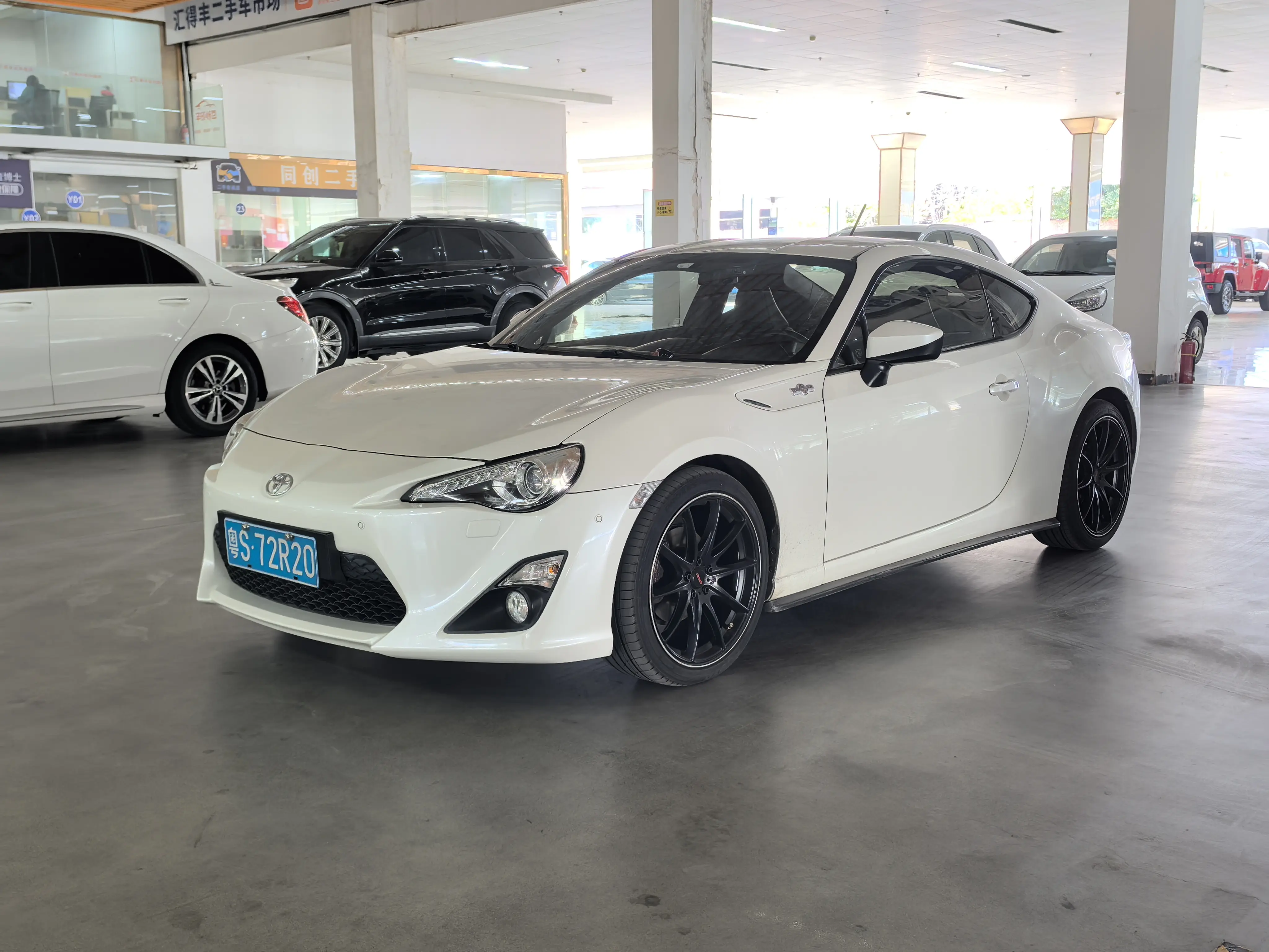 Toyota 86  из Китая