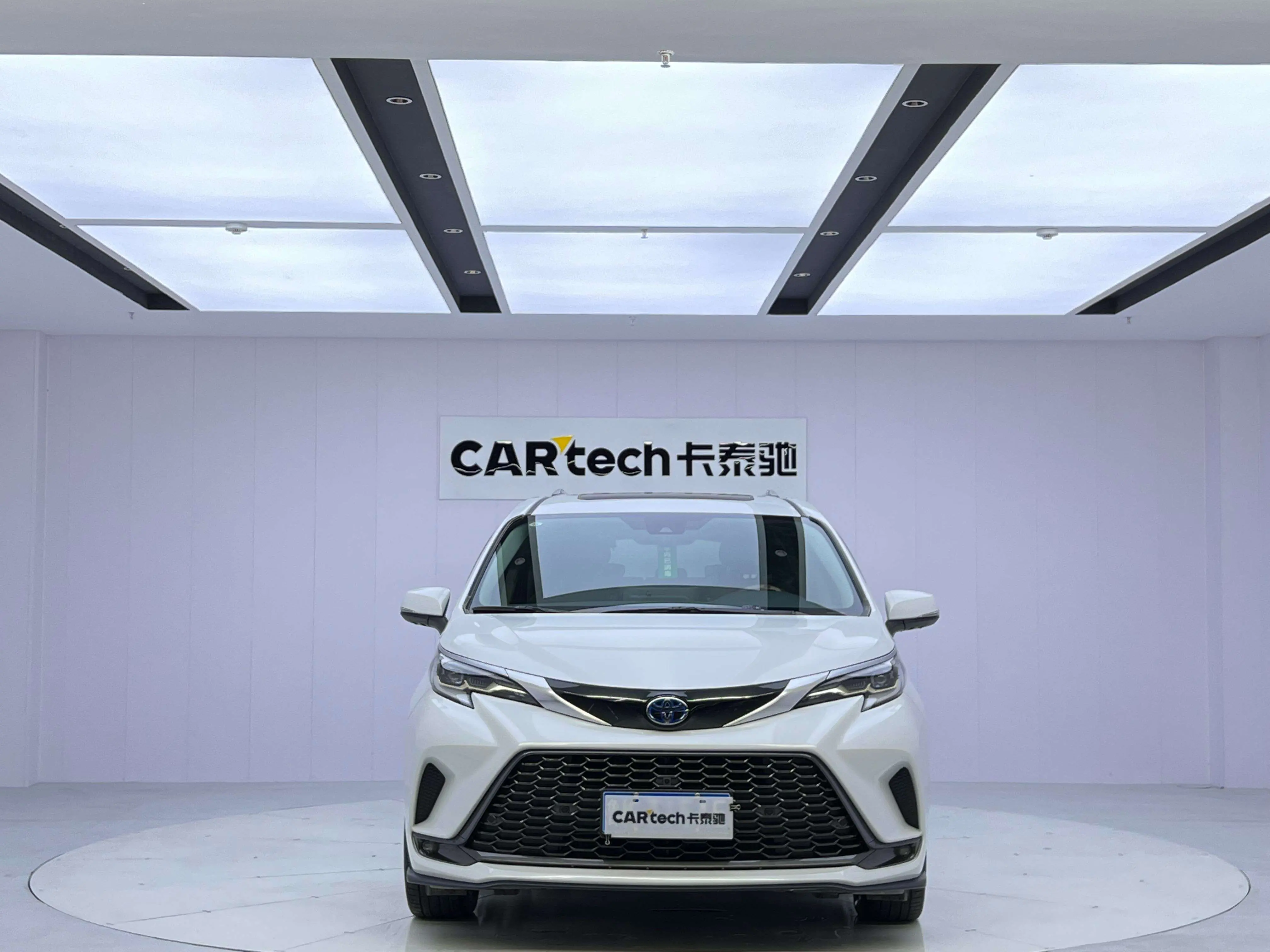 Toyota Granvia  из Китая