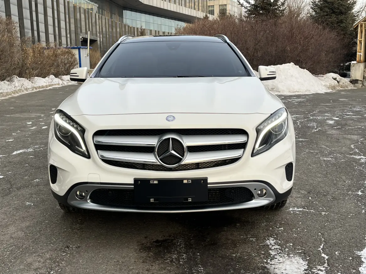 Mercedes-Benz GLA  из Китая