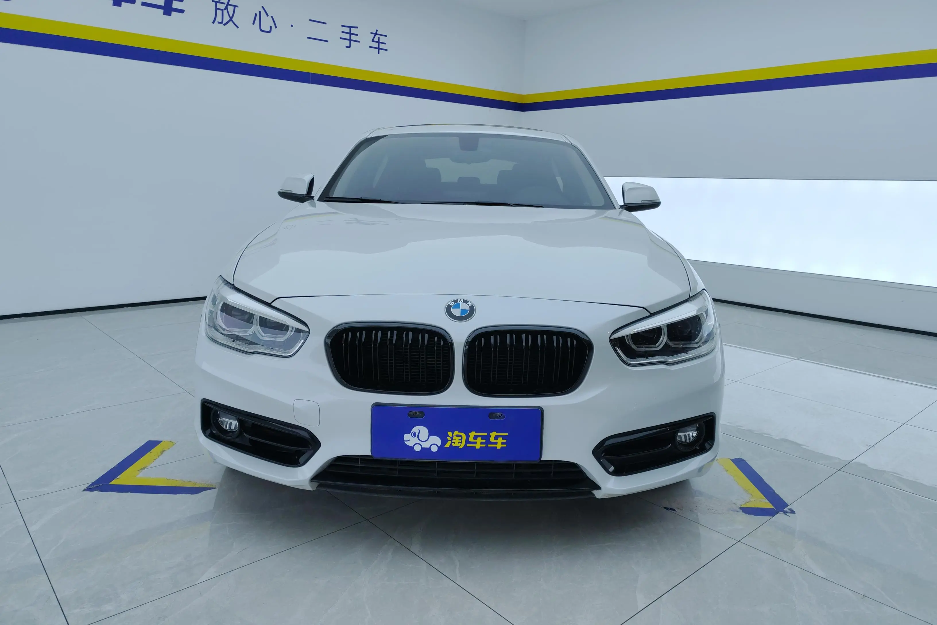 BMW 1 Series  из Китая