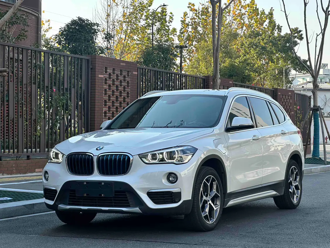 BMW X1 PHEV  из Китая