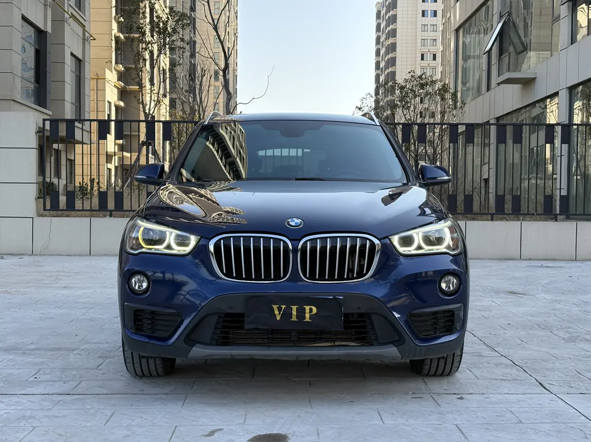BMW X1  из Китая