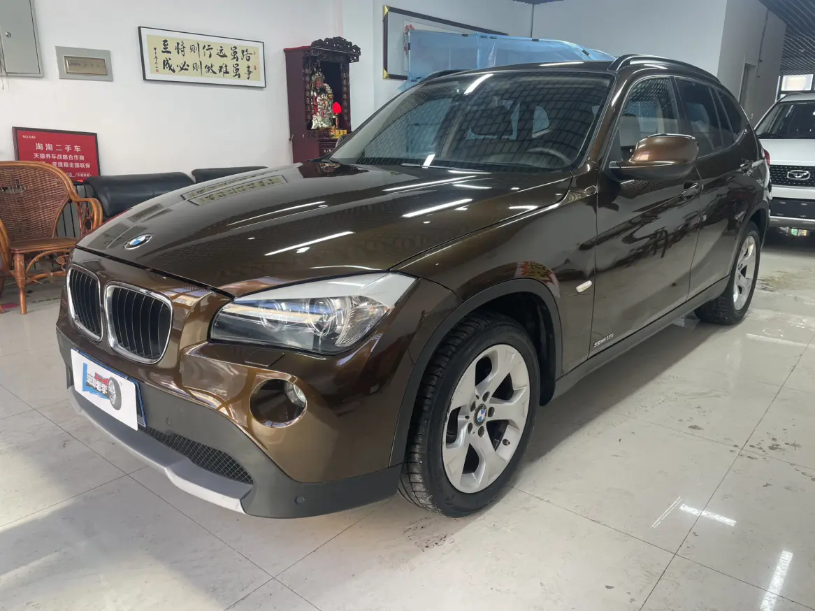 BMW X1  из Китая