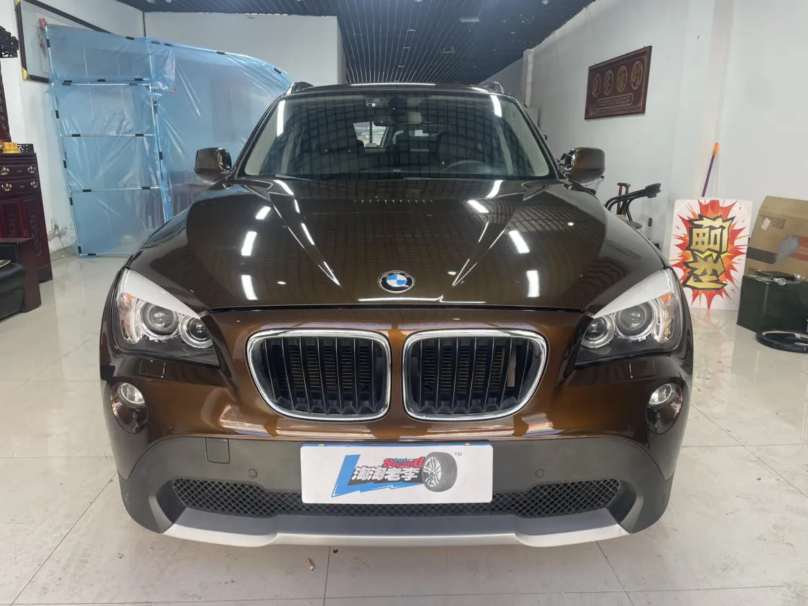 BMW X1  из Китая