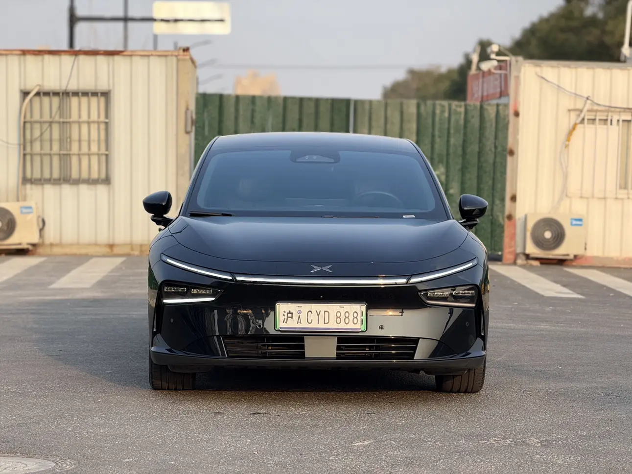 Xpeng P7+  из Китая