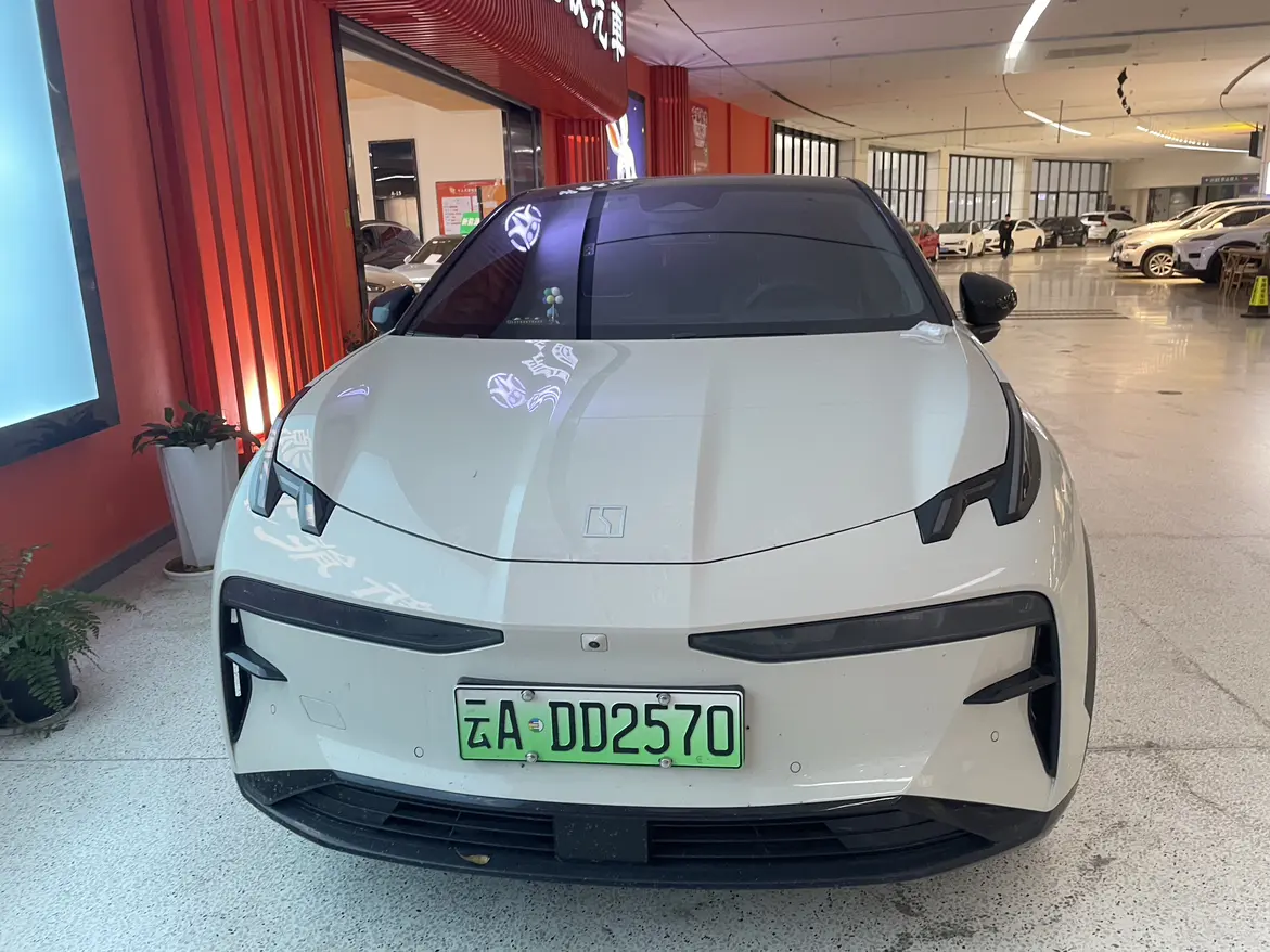 ZEEKR X  из Китая