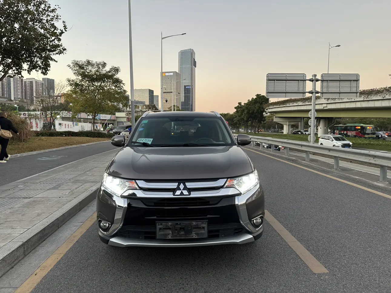 Mitsubishi Outlander  из Китая