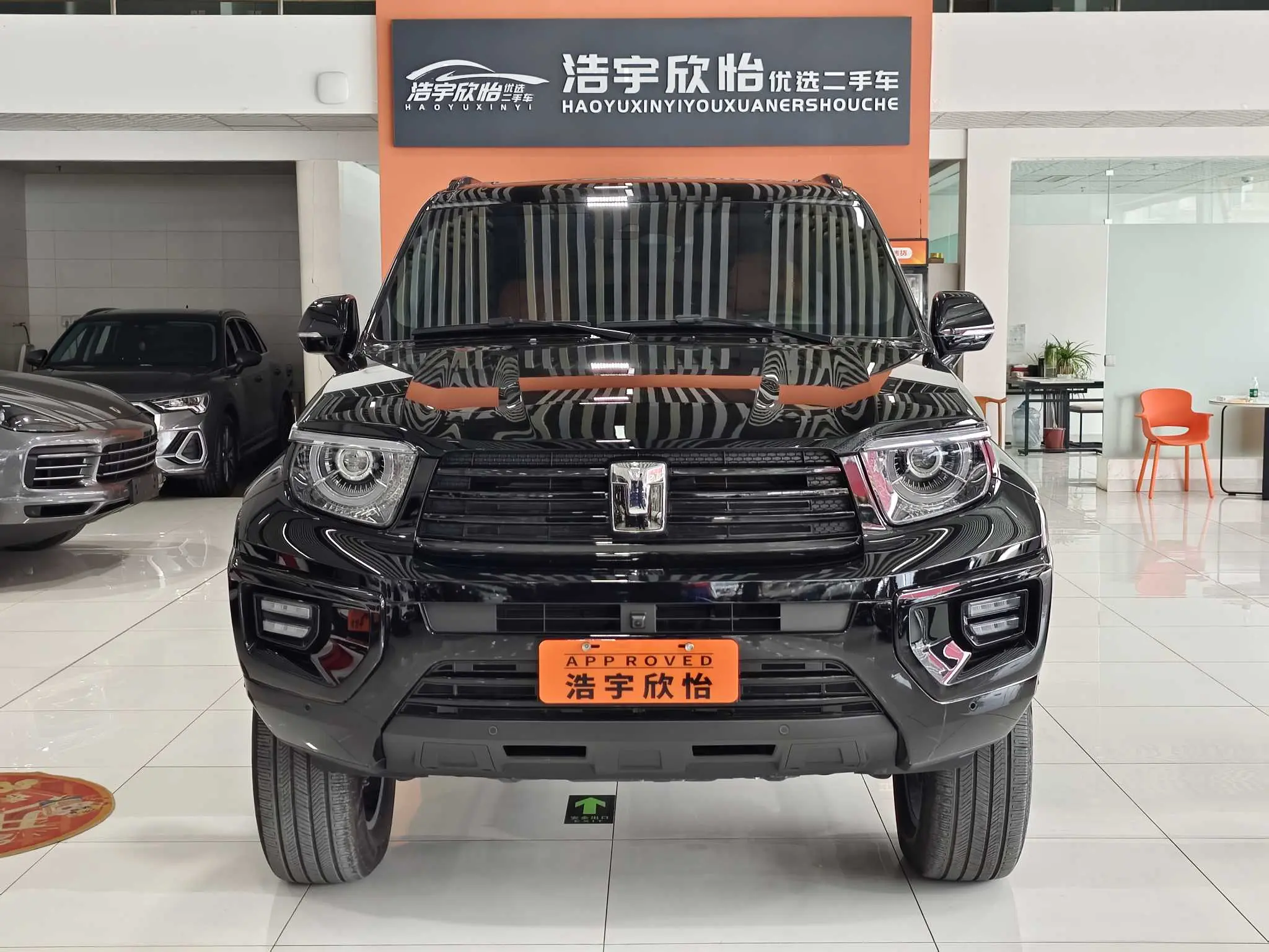 Tank 700 Hi4-T  из Китая