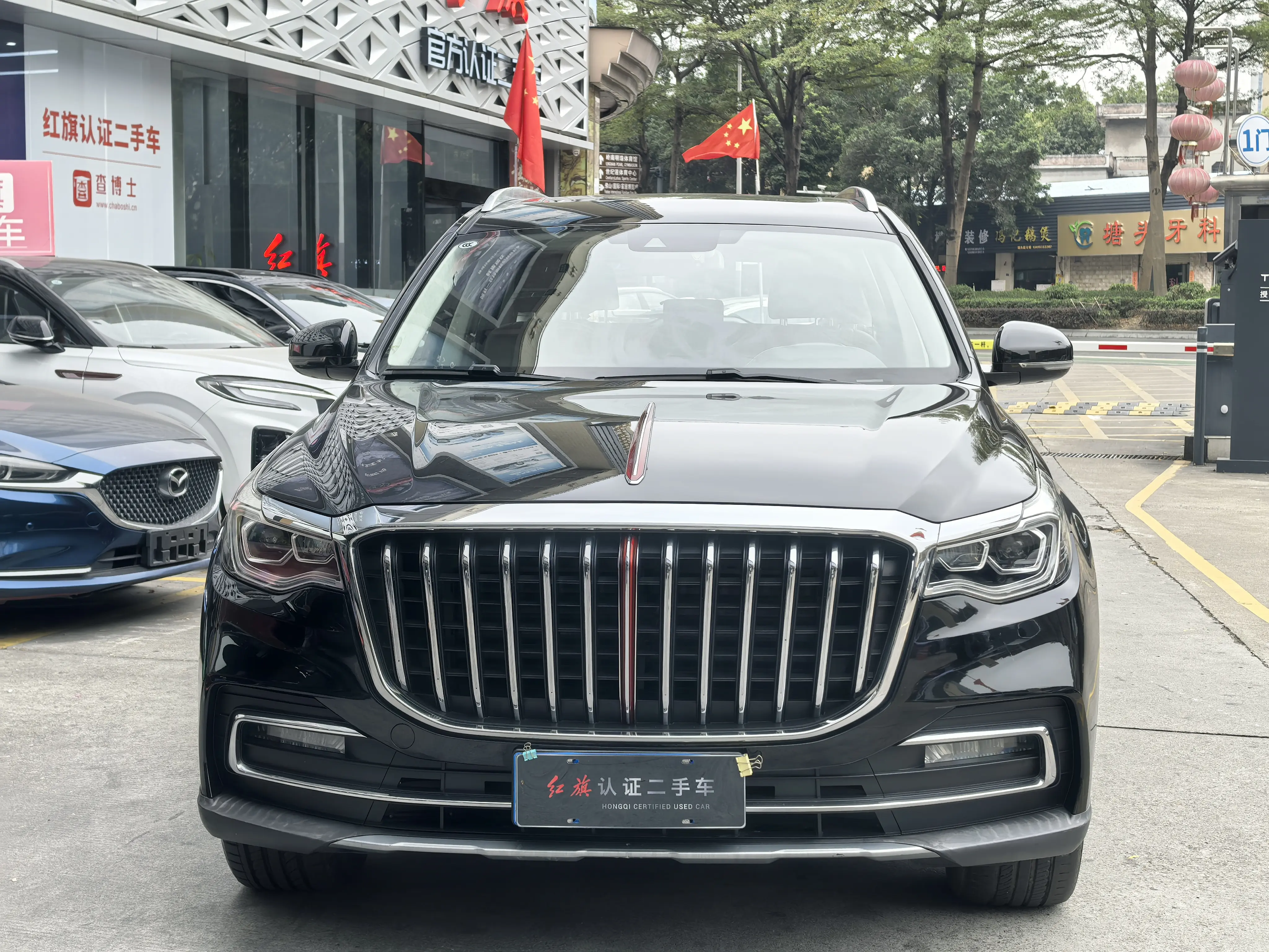Hongqi HS7  из Китая