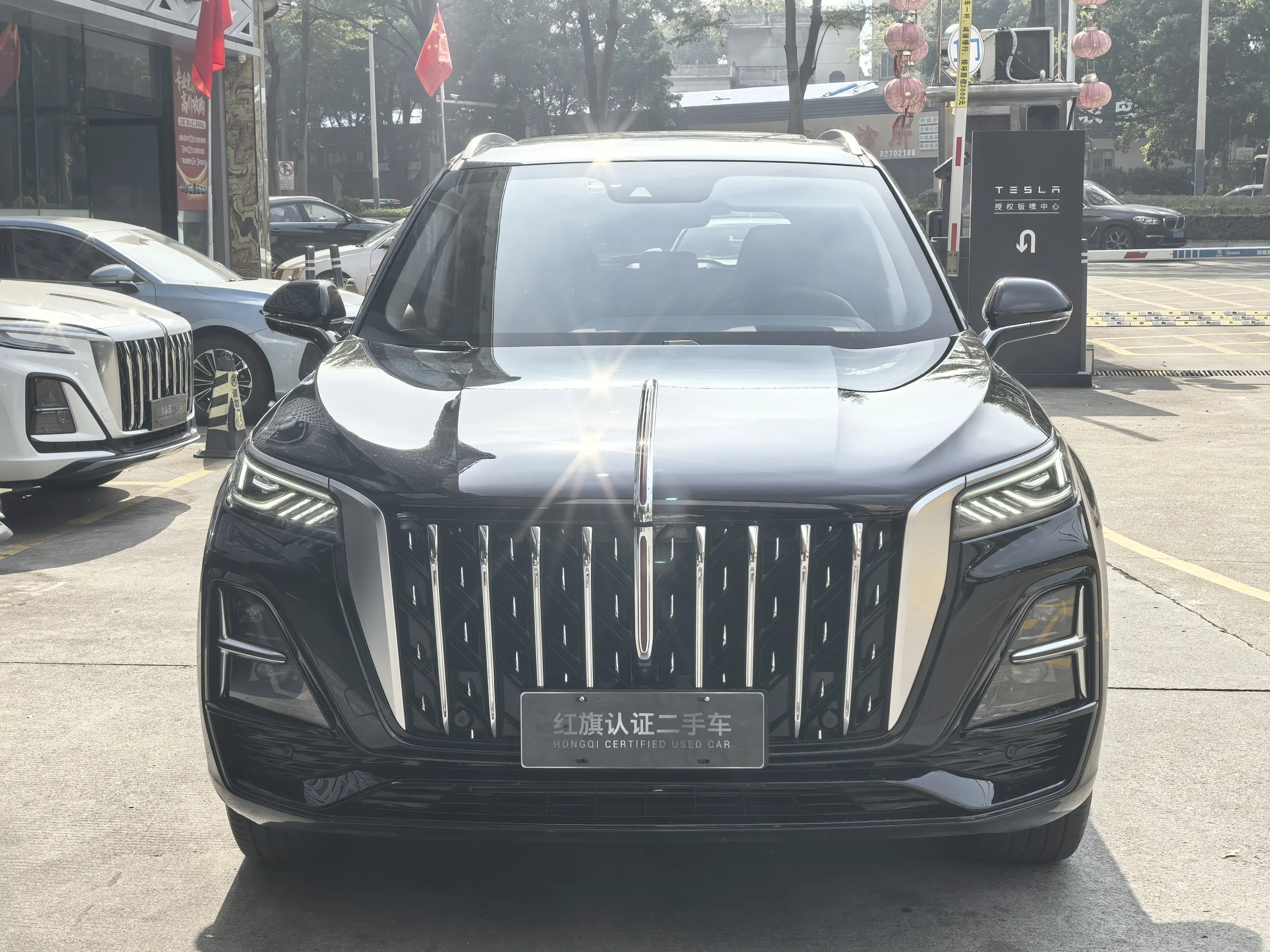 Hongqi HS5  из Китая