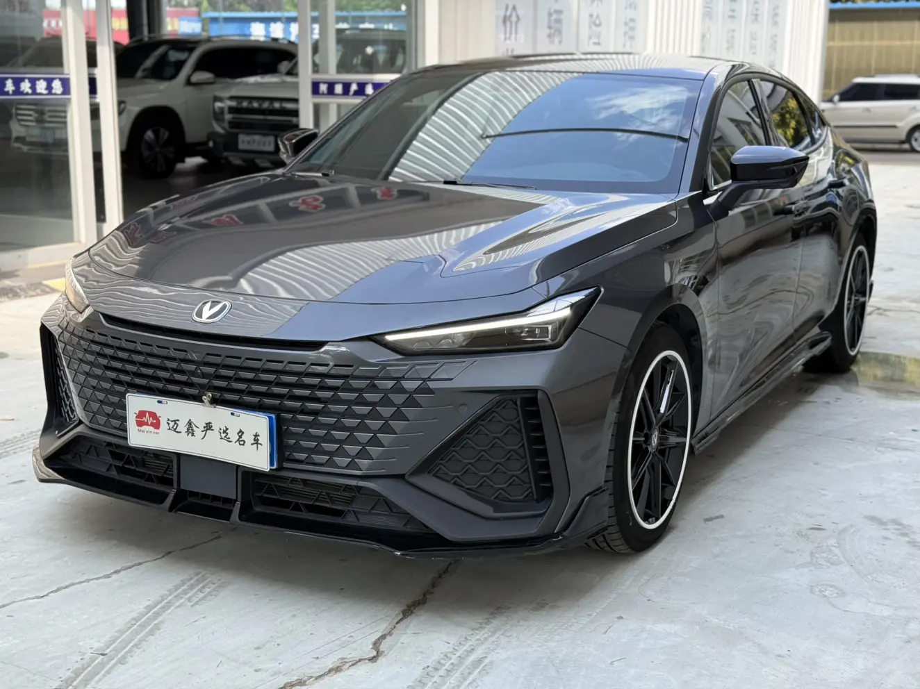 Changan UNI-V  из Китая