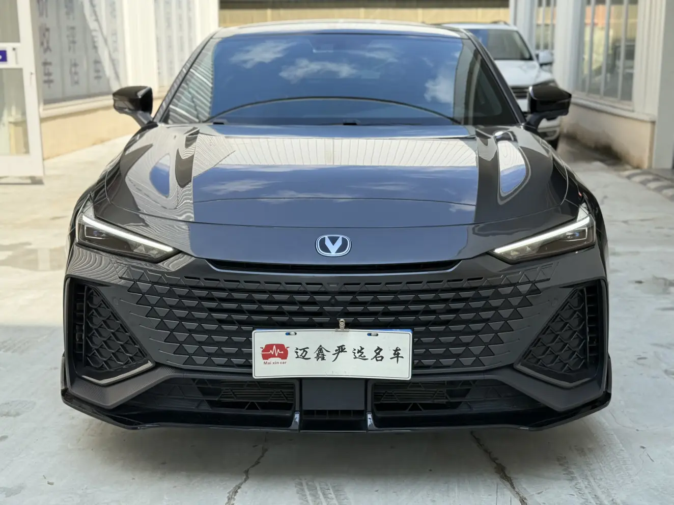 Changan UNI-V  из Китая