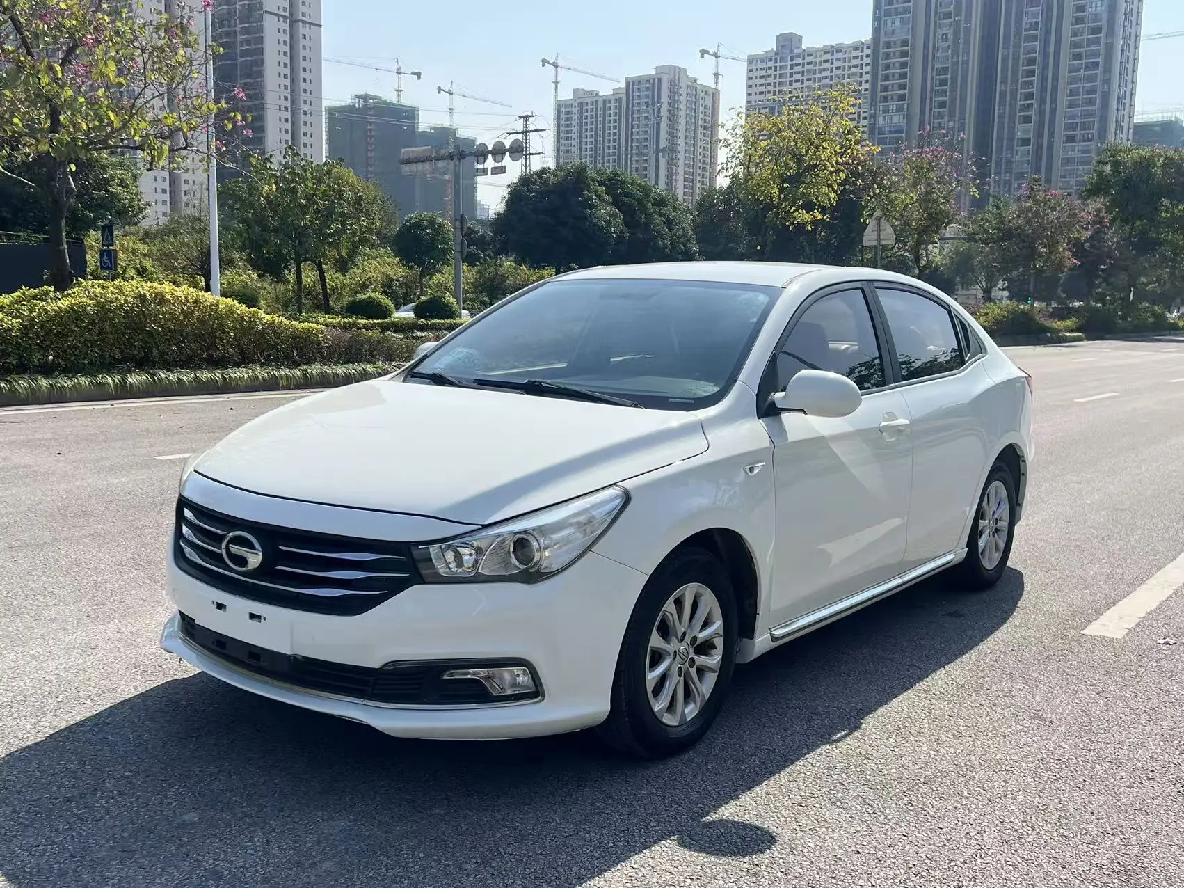 GAC Trumpchi GA3S Vision  из Китая