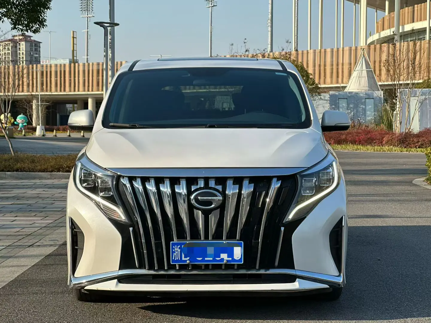 GAC Trumpchi M8  из Китая