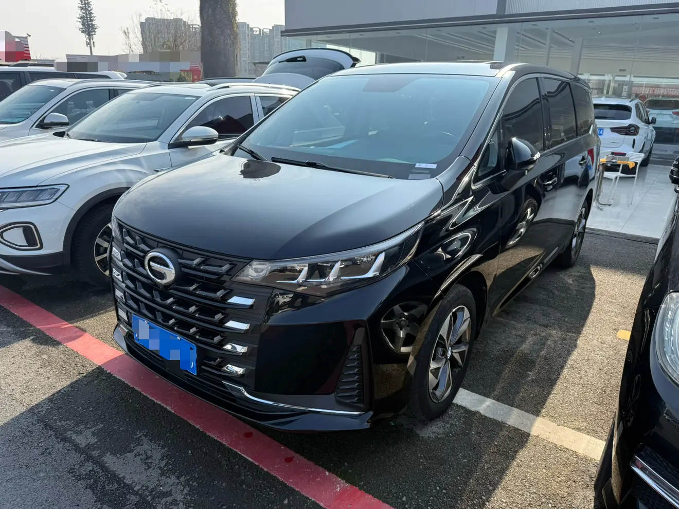 GAC Trumpchi M6  из Китая